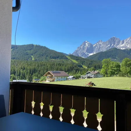 アパート Deluxe Blasbichlerhof