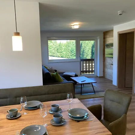 Deluxe Blasbichlerhof ラムサウ・アム・ダッハシュタイン