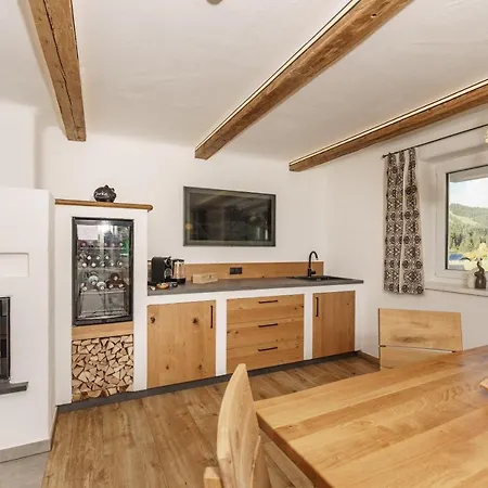 Deluxe Blasbichlerhof Apartment
